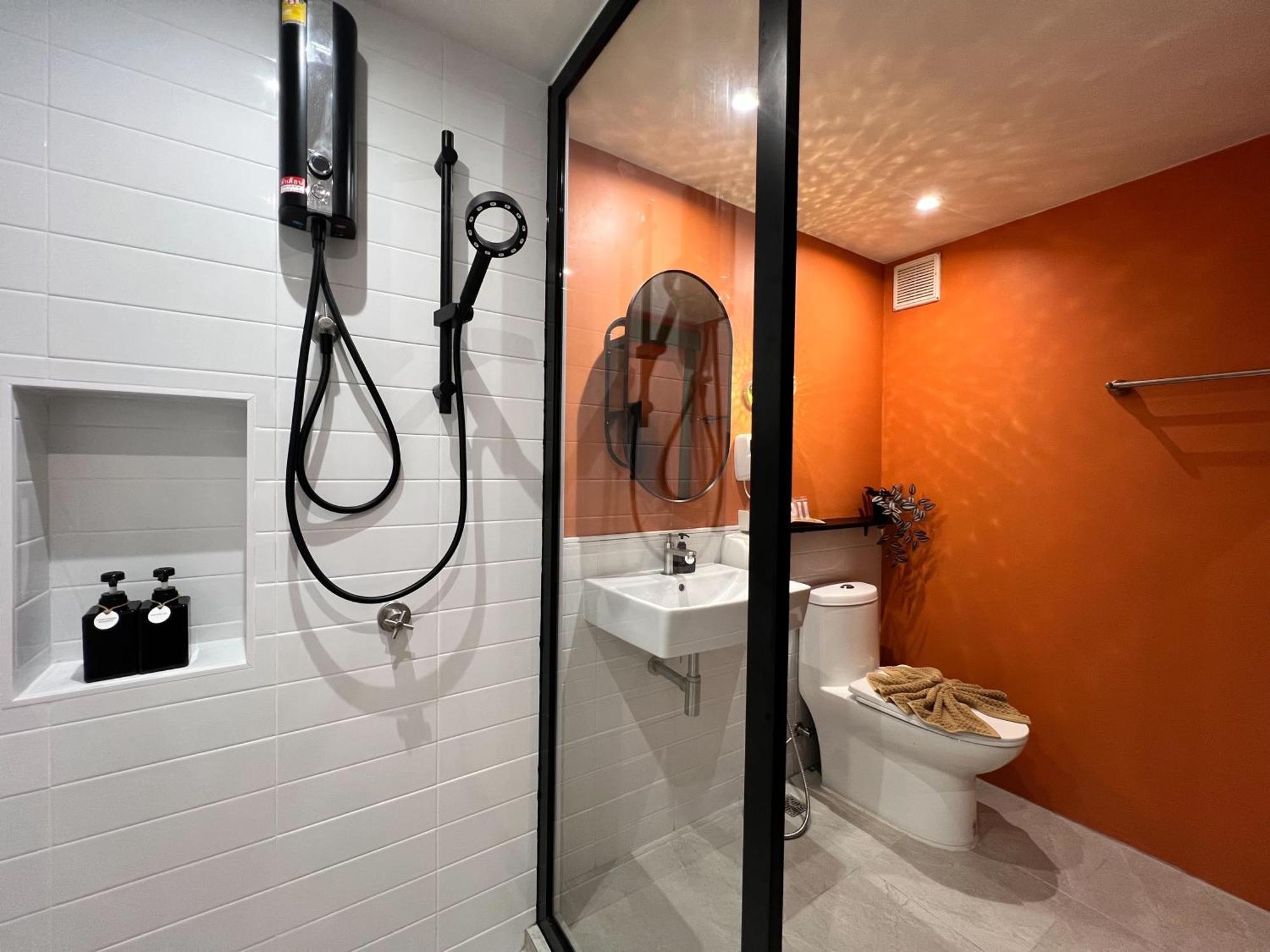 Sierra Hostel Nai Yang Экстерьер фото